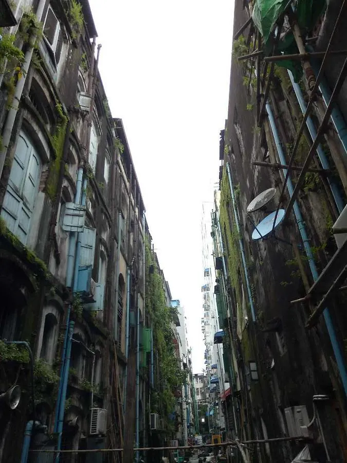 Baobabed Hostel Yangon, Myanmar 0*, Yangon